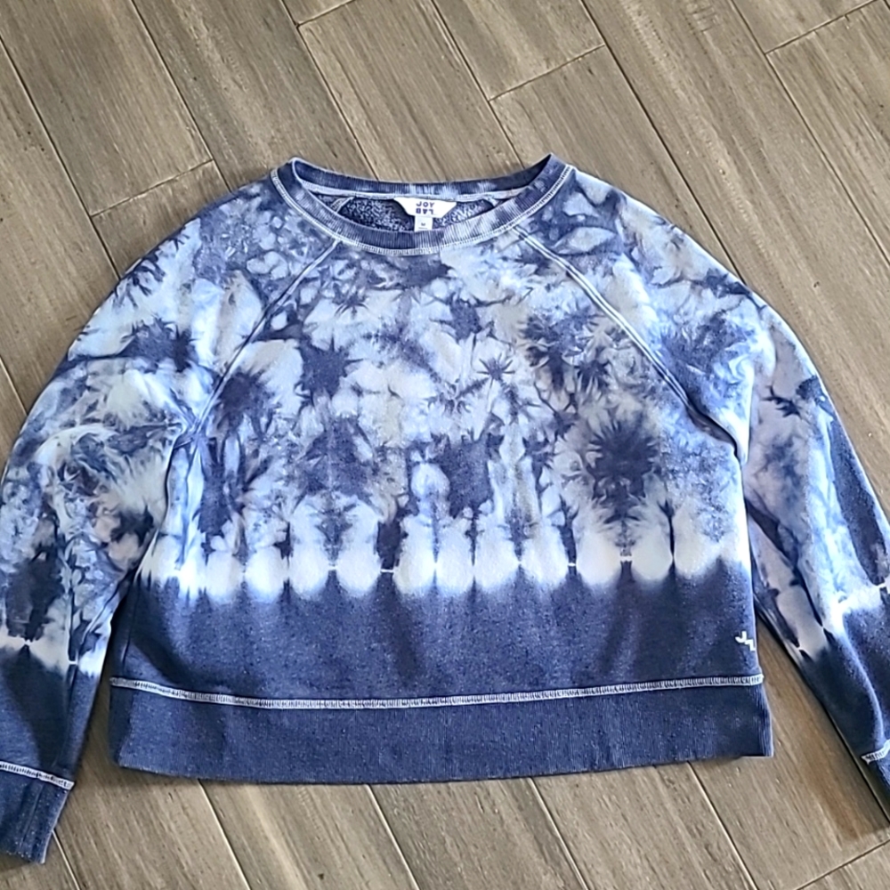 Joylab sweatshirt